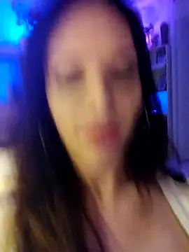 Luna Kitanna online show from 03.21.25