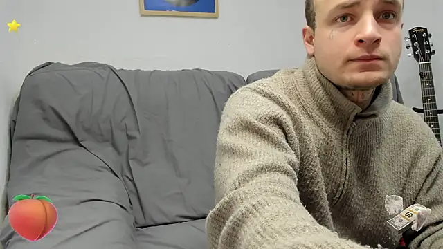 Snapshot of layneinchains chatting on 02.18.26 layneinchains online show from 02.18.26