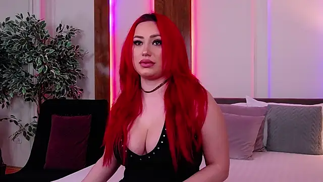 EmyHilton online show from 01.08.26