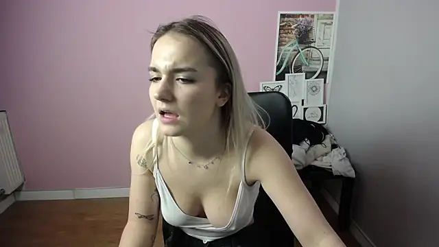 viktoria lovely online show from 01.24.25