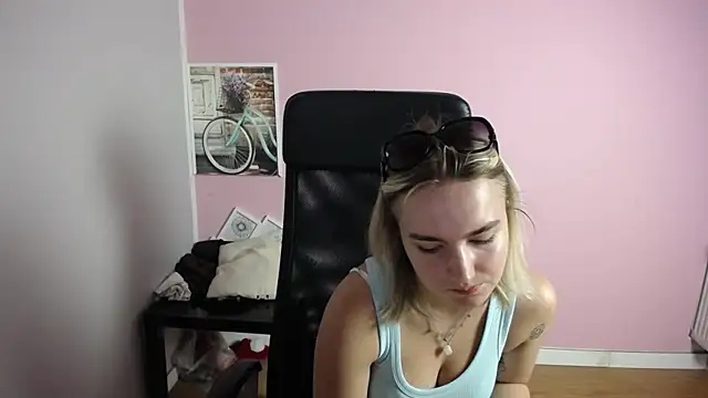 viktoria lovely online show from 06.26.26