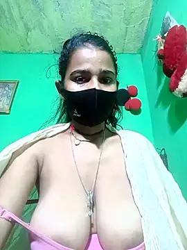 Snapshot of Cuti_jiyax chatting on 03.05.25 Cuti jiyax online show from 03.05.25