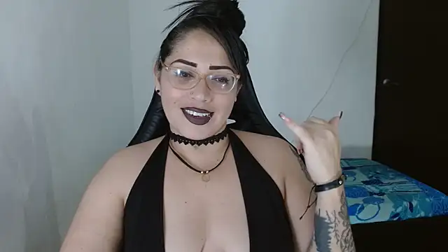 Snapshot of natashasmithe chatting on 02.17.26 natashasmithe online show from 02.17.26