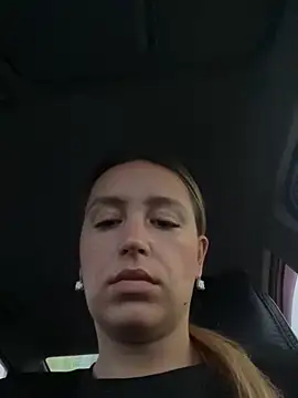 Snapshot of StasyWood chatting on 10.23.25 StasyWood online show from 10.23.25