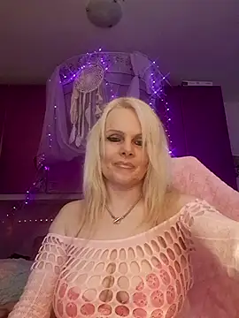 Angeldevilus online show from 10.20.25