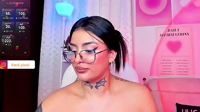 Hinataw33d01 online show from 12.14.24