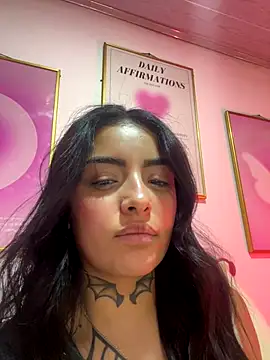 Hinataw33d01 online show from 10.26.25