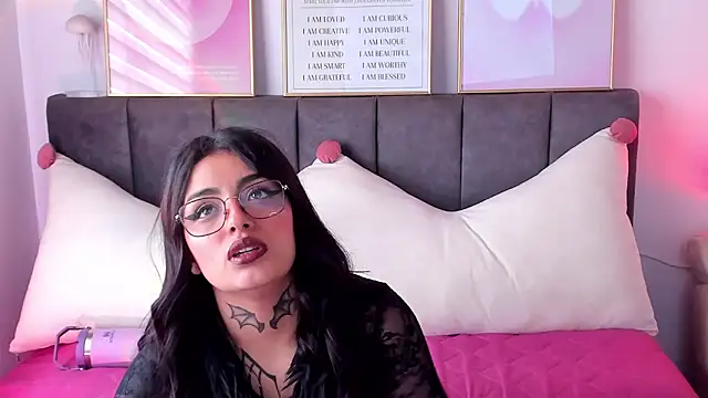 Hinataw33d01 online show from 02.09.26