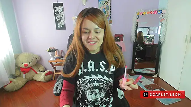 Scarletleon77 online show from 03.12.25