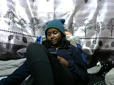 Snapshot of Sweet_kelsiey chatting on 02.08.25 Sweet kelsiey online show from 02.08.25