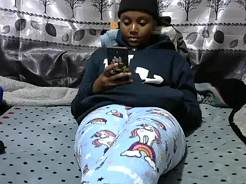 Snapshot of Sweet_kelsiey chatting on 03.01.25 Sweet kelsiey online show from 03.01.25