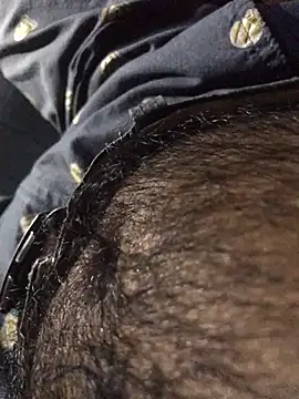 Snapshot of zunta02 chatting on 12.28.24 zunta02 online show from 12.28.24