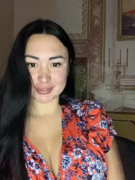 Snapshot of MelissaXCream chatting on 11.05.25 MelissaXCream online show from 11.05.25