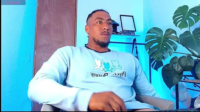 yosoy enzo2020 online show from 02.18.25