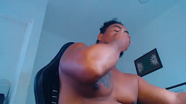 yosoy enzo2020 online show from 02.16.26