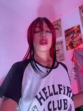 Hot sophie  online show from 05.25.26