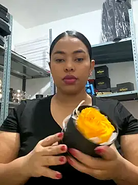 PUSHYLATE online show from 11.27.25