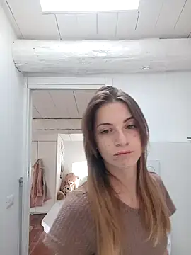 Snapshot of Cristina02 chatting on 04.16.26 Cristina02 online show from 04.16.26