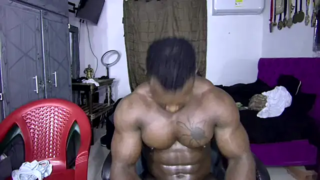 Snapshot of MedellinBlackx chatting on 11.06.25 MedellinBlackx online show from 11.06.25