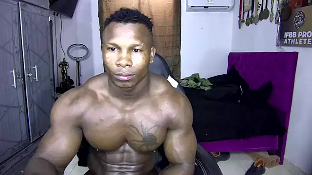 Snapshot of MedellinBlackx chatting on 11.15.25 MedellinBlackx online show from 11.15.25