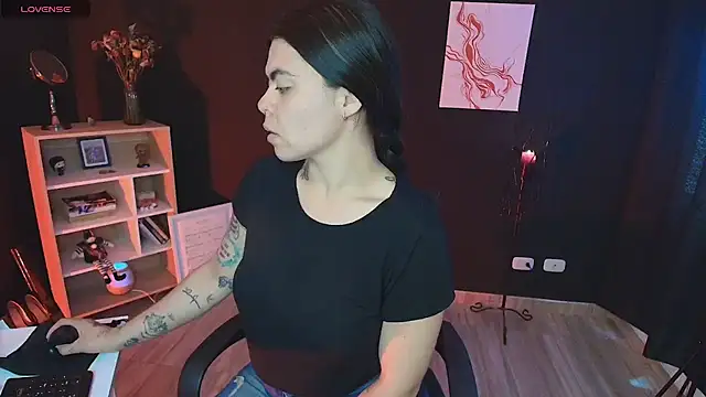 Snapshot of _WednesdayFriday_ chatting on 12.03.24 WednesdayFriday online show from 12.03.24