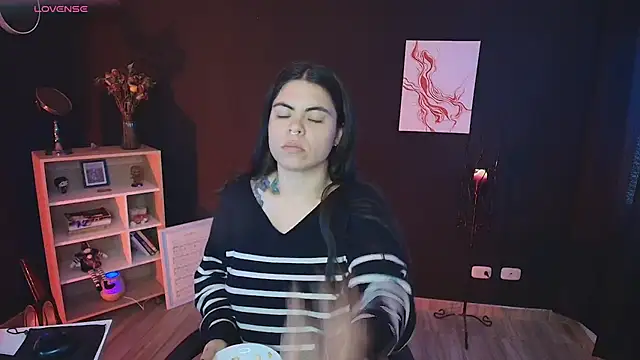 Snapshot of _WednesdayFriday_ chatting on 12.05.24 WednesdayFriday online show from 12.05.24