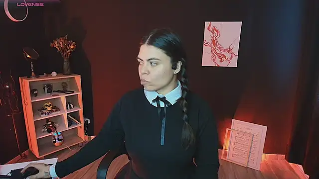 Snapshot of _WednesdayFriday_ chatting on 09.15.25 WednesdayFriday online show from 09.15.25