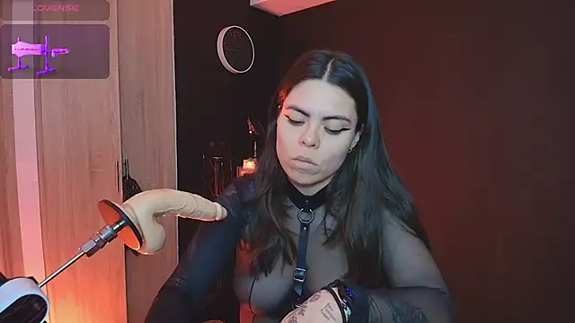 Snapshot of _WednesdayFriday_ chatting on 12.17.25 WednesdayFriday online show from 12.17.25