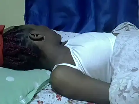 Snapshot of just_nala chatting on 03.04.25 just nala online show from 03.04.25