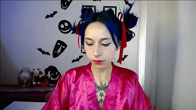 Snapshot of dakota_senju chatting on 10.14.25 dakota senju online show from 10.14.25
