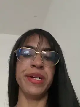Snapshot of valentinabaez chatting on 01.29.25 valentinabaez online show from 01.29.25