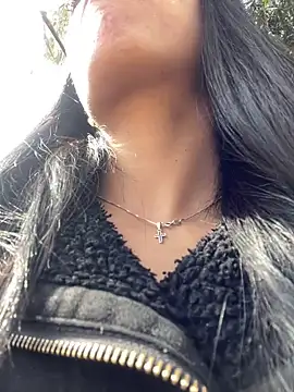 Snapshot of valentinabaez chatting on 02.14.25 valentinabaez online show from 02.14.25