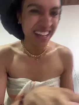 Snapshot of valentinabaez chatting on 03.05.25 valentinabaez online show from 03.05.25