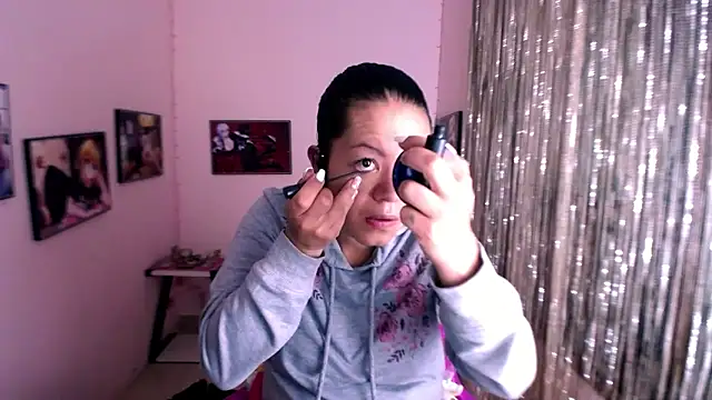 Cristal w online show from 02.04.25