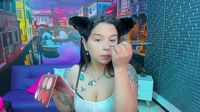 Snapshot of Small_naughty_ chatting on 03.03.26 Small naughty online show from 03.03.26