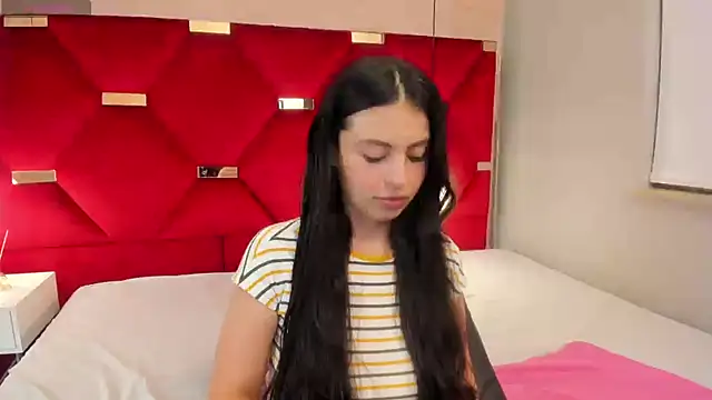 magic fernanda online show from 02.17.25