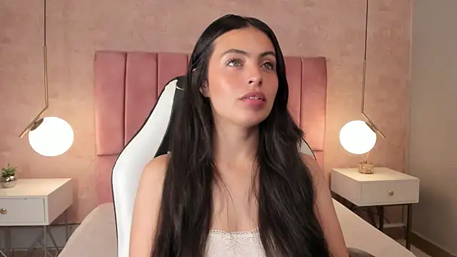 magic fernanda online show from 02.28.25