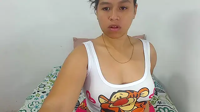 Hazel donna online show from 04.14.26