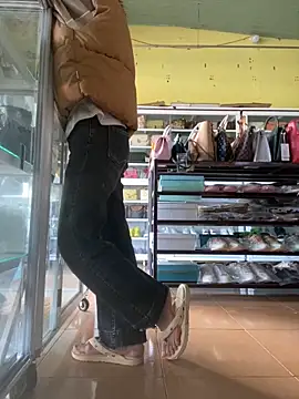 Rosa 998 online show from 12.18.24