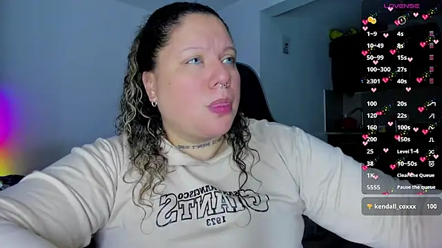 Snapshot of mariana_maze chatting on 02.08.25 mariana maze online show from 02.08.25