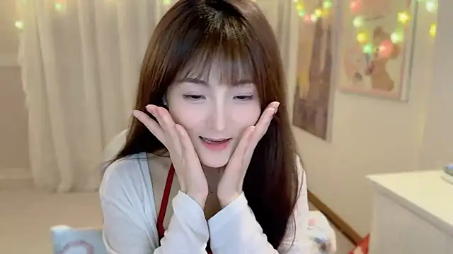 SHUIshui  online show from 02.14.25