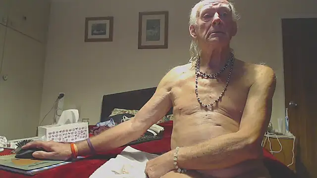 WaverlyKernow online show from 11.04.25