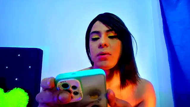 Snapshot of Aliice_Doll chatting on 09.21.25 Aliice Doll online show from 09.21.25