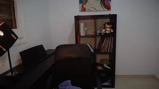 Windy butterfly online show from 10.19.25