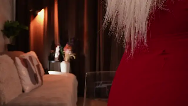 VictoriaMorrone online show from 11.10.25