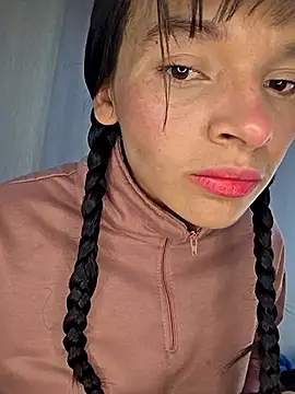  shantal smith online show from 11.06.25