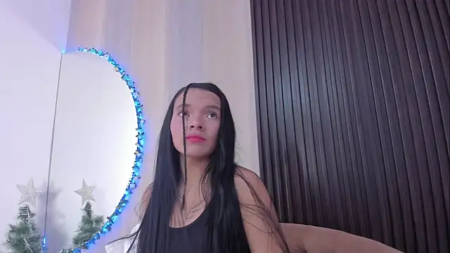  shantal smith online show from 12.04.25