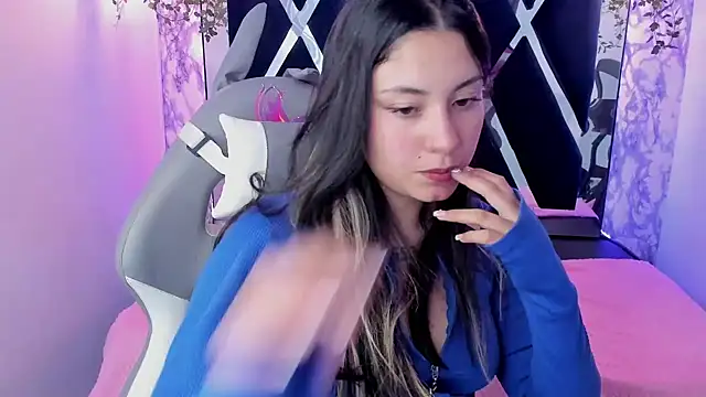 Snapshot of Lia_14_ chatting on 01.30.25 Lia 14 online show from 01.30.25