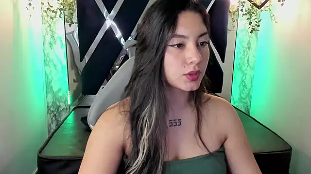 Snapshot of Lia_14_ chatting on 02.07.25 Lia 14 online show from 02.07.25