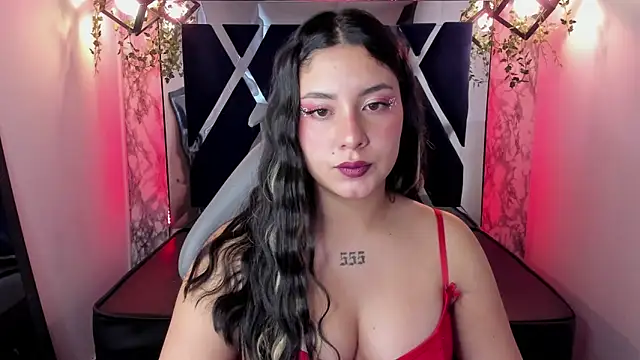 Snapshot of Lia_14_ chatting on 02.15.25 Lia 14 online show from 02.15.25